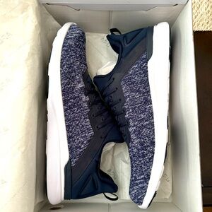 APL size 13 Men’s Techloom Tracer. New in box. Never worn.